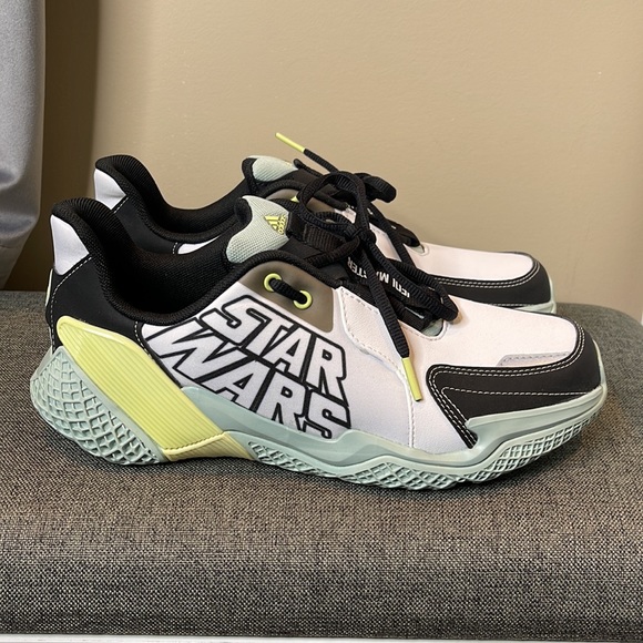 Adidas 4UTURE RNR StarWars J - Picture 1 of 8